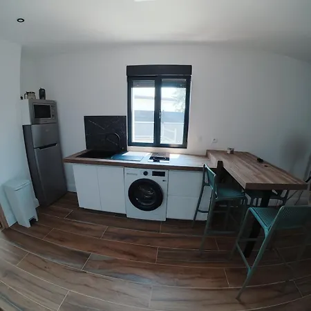 Cosy Et Calme 아파트 숄레