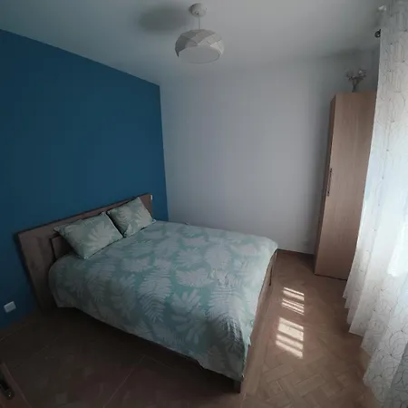 Cosy Et Calme 아파트 숄레